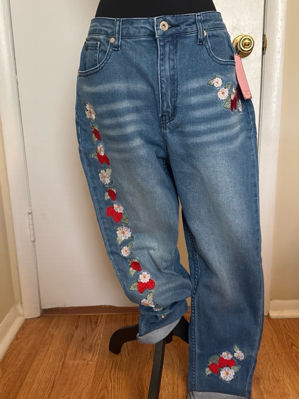 NWT BoxLunch Strawberry Shortcake Berries & Blossoms Mom Jeans Size 11